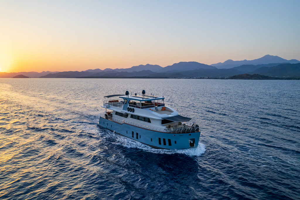 Simay F trawler charter in Fethiye, photo 4